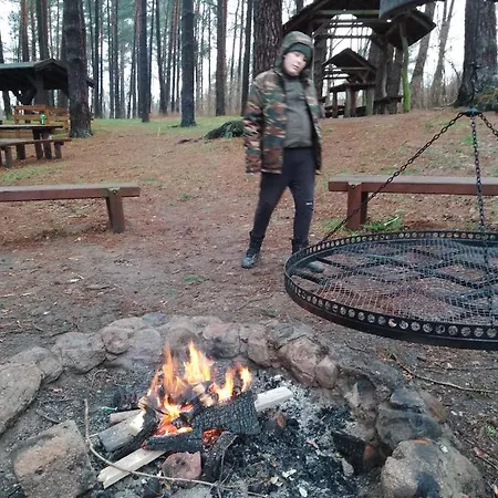 Nad Jeziorem Hébergement de vacances Korzybie